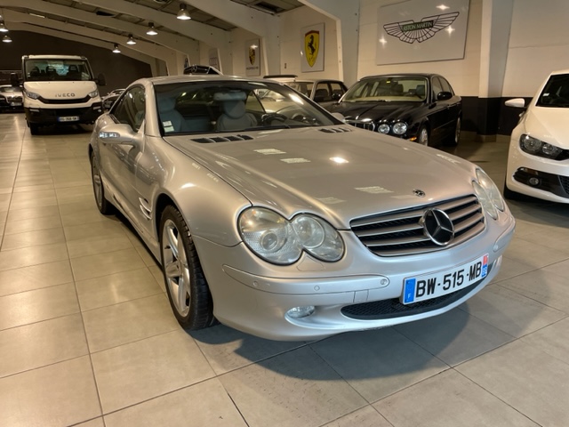 3/4 avant gauche Mercedes 500 SL