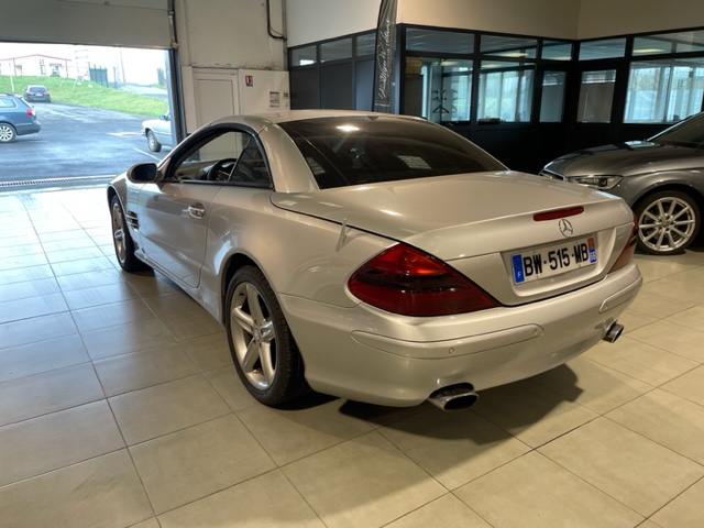 3/4 arrière gauche Mercedes 500 SL