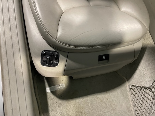 Réglage siège passager - Mercedes 500 SL