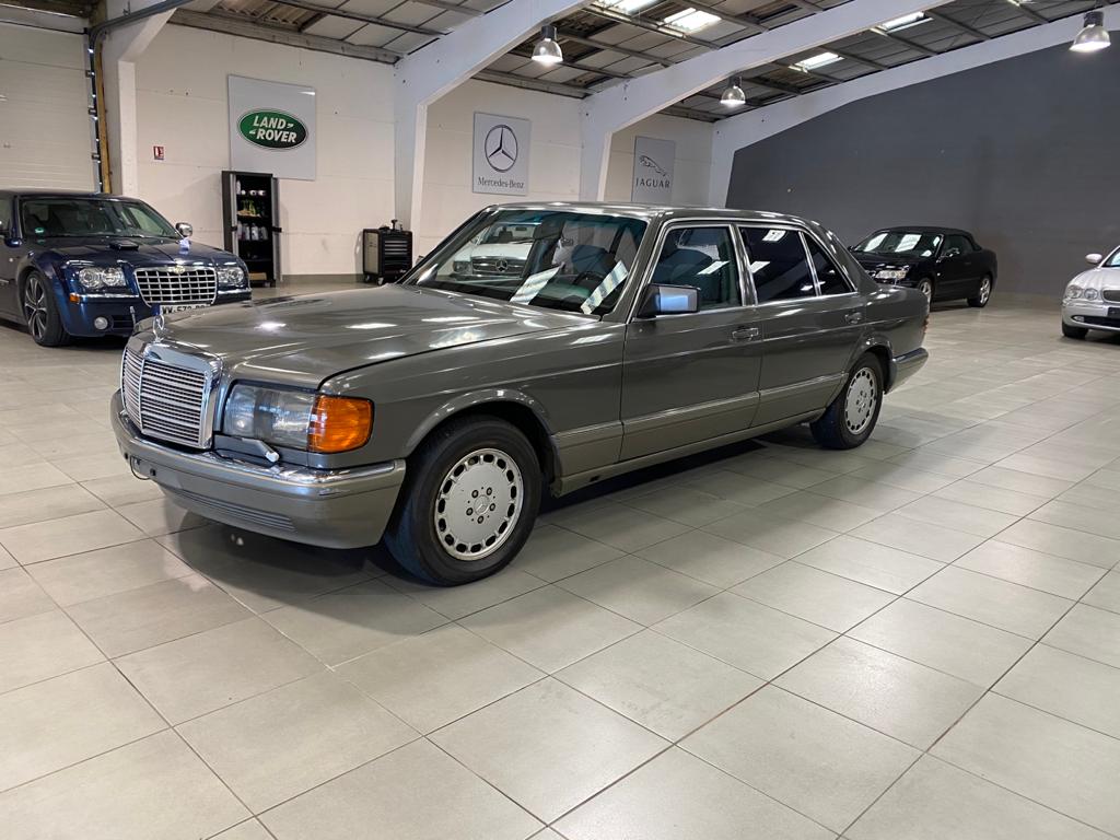 Mercedes 560 SEL