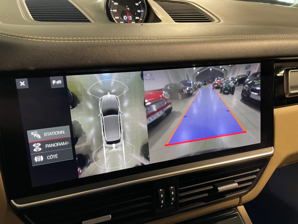Caméra 360 - Porsche Cayenne S
