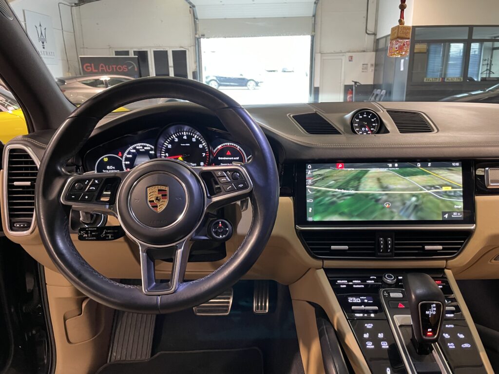Espace conducteur - Porsche Cayenne S