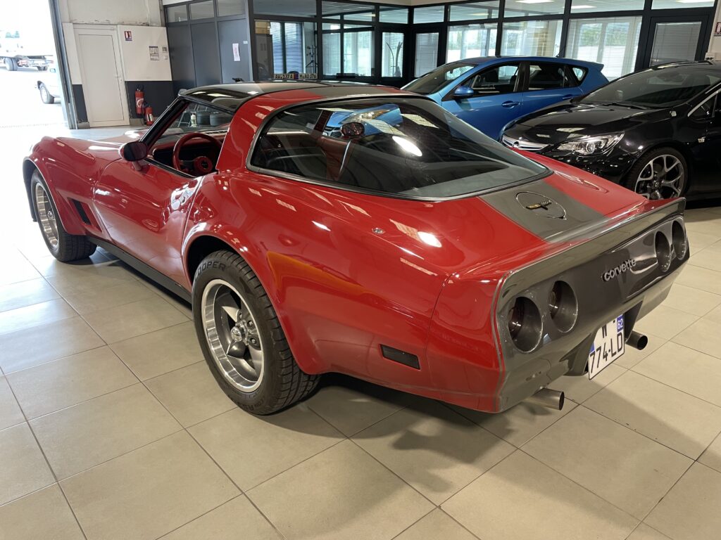 3/4 arrière gauche - Corvette C3 Targa