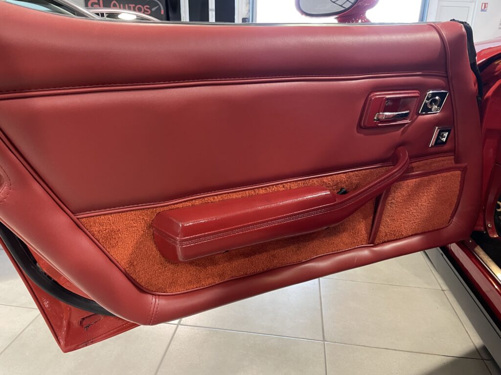 Intérieur de porte - Corvette C3 Targa 1981