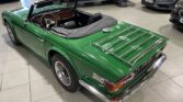 3/4 arrière gauche décapoté - Triumph TR6